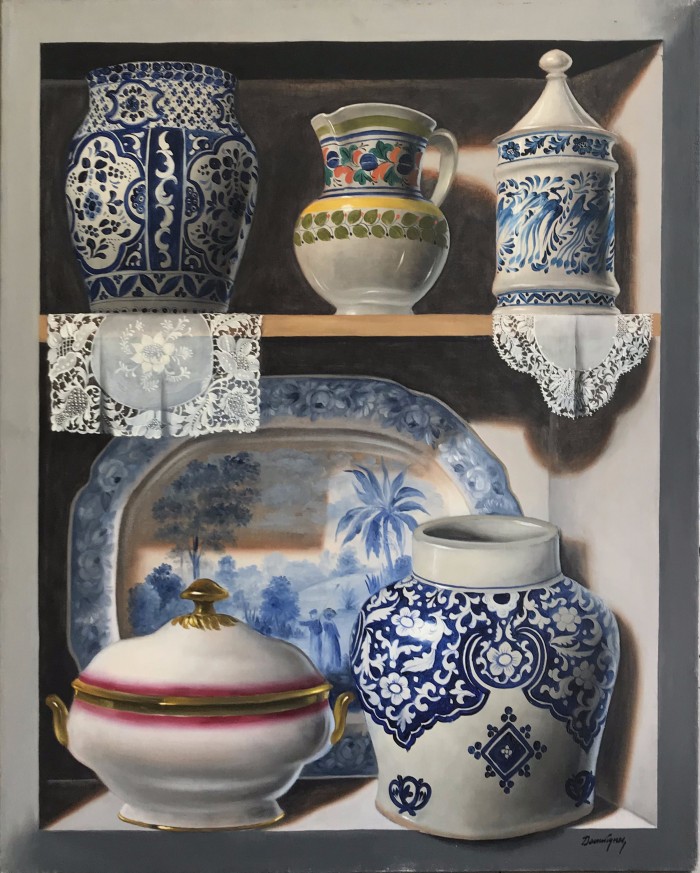 Alacena con sopera y platón con palmera