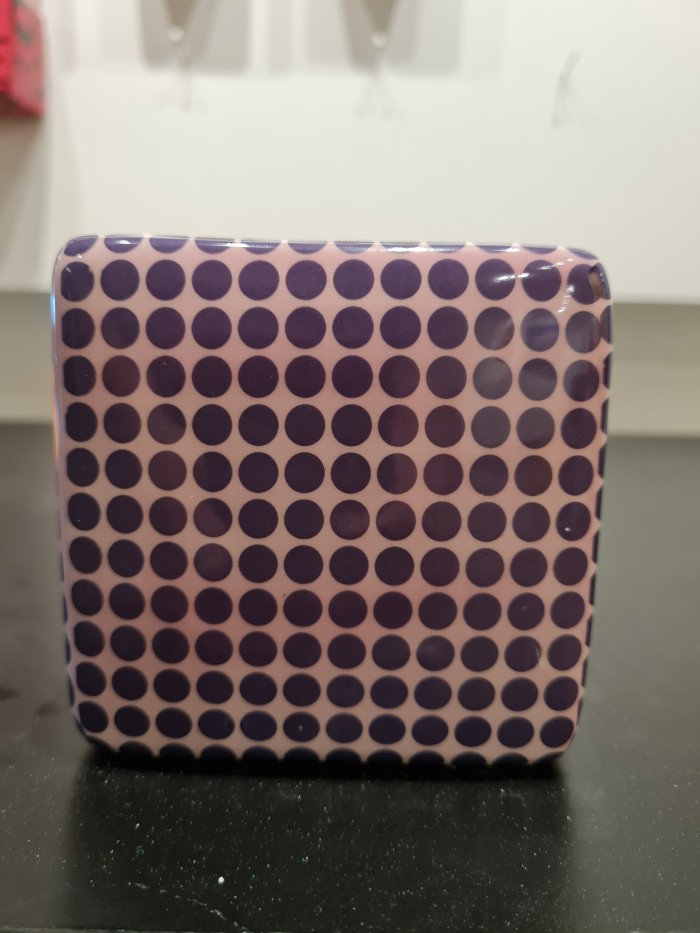 Cube pink with black dots