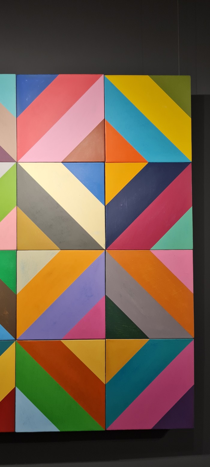 Four Lines & Square at Guate