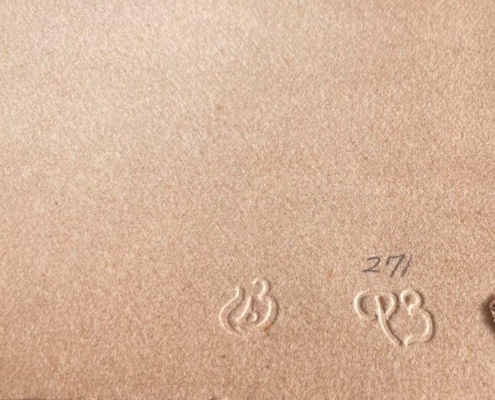 Hombre en Fondo Verde